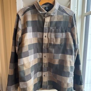 Kuhl Men’s Long Sleeve Paid Shirt Size Medium